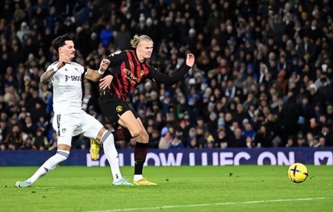 百家乐玩法-切尔西签下哈兰德，刷新英超转会记录(而在英超转会市场仅剩两天之际,切尔西不得不火速寻找)